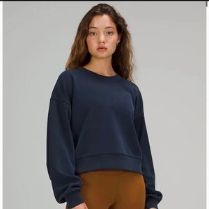 Lululemon Perfectly Oversized Crop Crew True Navy Size 8